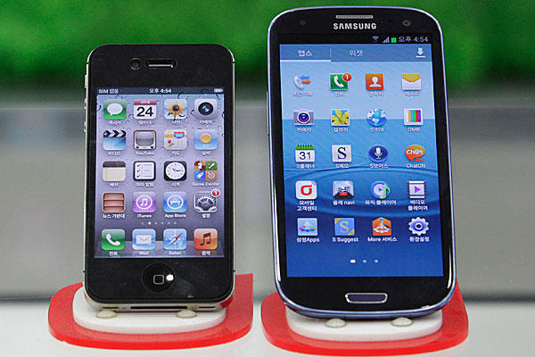 Apple-vs.-Samsung_full_600 Apple vs. Samsung full 600