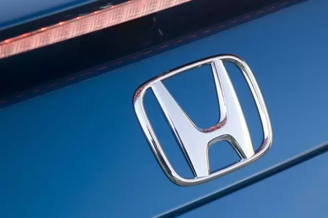Aman dan Nyaman dengan 3 Teknologi Baru dari Honda 3 Honda Logo