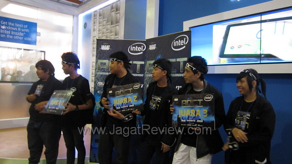 Sesi 2 Benchmark 3D Mark 2011 AOCT 2012 Berakhir! 2 IMG 1333