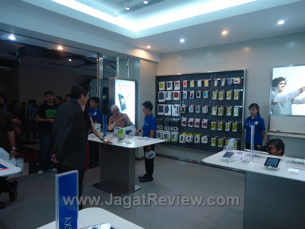 Samsung Experiential Shop Plaza Indonesia (2) Samsung Experiential Shop Plaza Indonesia 2