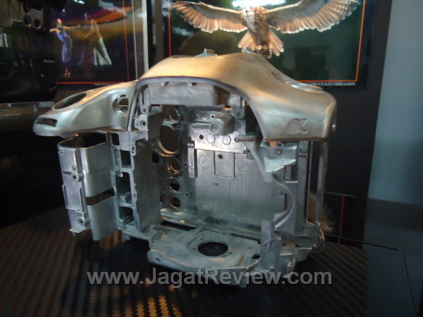 Sony Alpha A99 (3) Sony Alpha A99 3