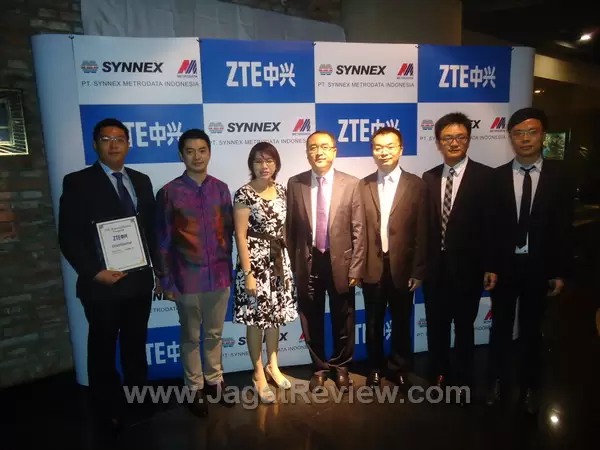 Synnex Metrodata Indonesia Umumkan Kemitraan dengan ZTE 6 Synnex Metrodata Indonesia dan ZTE
