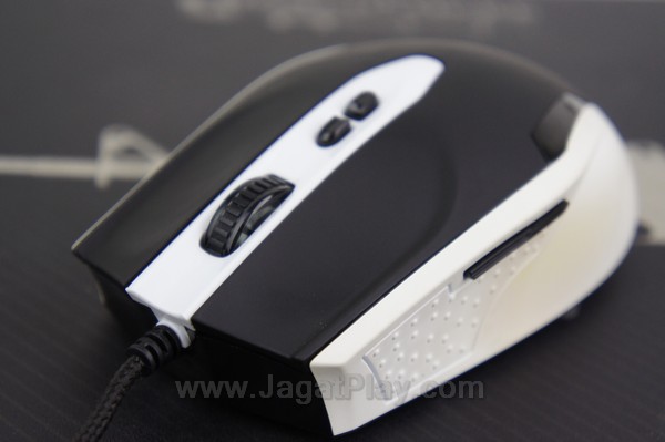 Review Mouse Gaming Thermaltake Black – Combat White: Sederhana dan Dapat Diandalkan! 13 Combat White 6