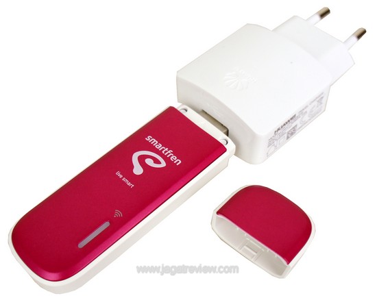 SmartFren USB Modem Wifi DF79B 3