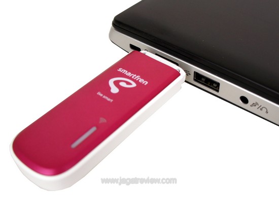 SmartFren USB Modem Wifi DF79B 4