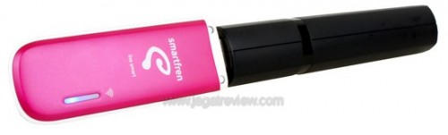 Tetap Terhubung ke Internet Selama Perjalanan Mudik 2 SmartFren-USB-Modem-Wifi-DF79B_6