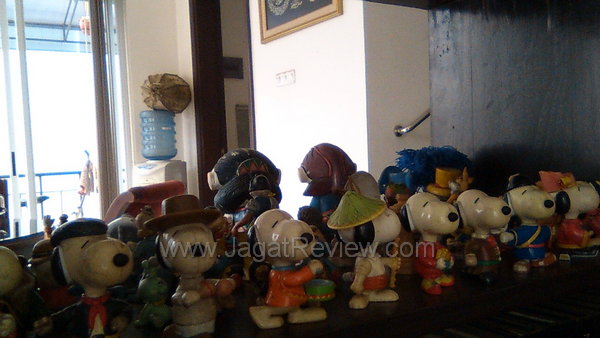 Sony Xperia SL Hasil Foto Kamera Depan Indoor