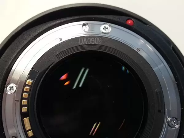 Tips: Cari Tahu Umur Lensa Canon Anda 14 canonlens 1