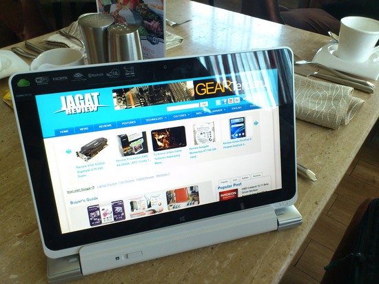 Review Acer Iconia W510: Tablet Multifungsi dengan Daya Tahan Baterai Tinggi 6 Acer Iconia W510 9