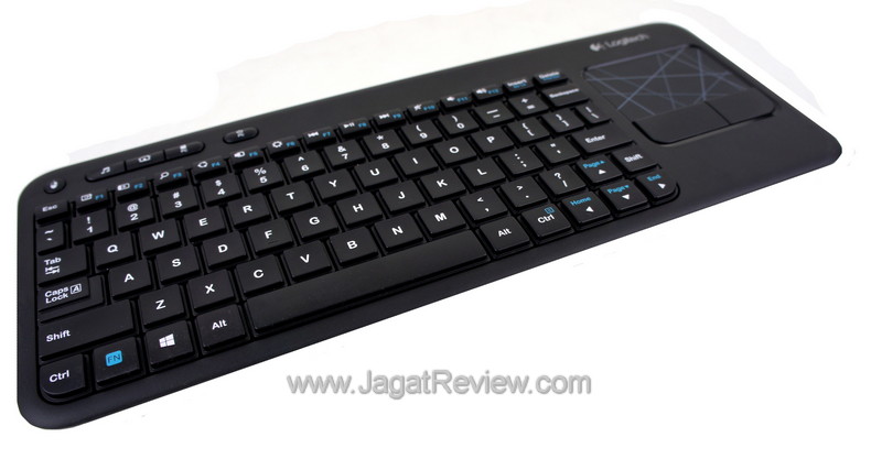 Hands-On Review: Logitech Wireless Touch Keyboard k400r - Perangkat Input 2 in 1 10 DSC05719 R