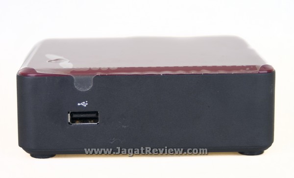 Intel_NUC_DC321BY_NUC_Front Intel NUC DC321BY NUC Front