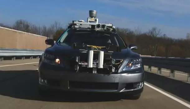 Toyota dan Audi Siapkan Mobil Otomatis untuk CES 2013 28 Lexus Autonomous Car