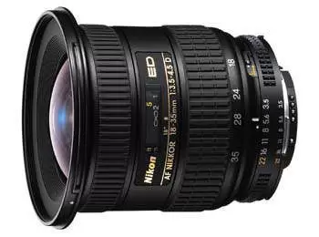 Nikon AF 18 35mm f3.5 4.5D ED lens