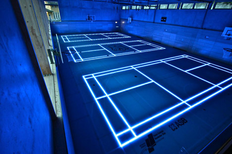 Tron Basketball Court: Ketika Dunia TRON Diwujudkan di Dunia Nyata 4 original 1