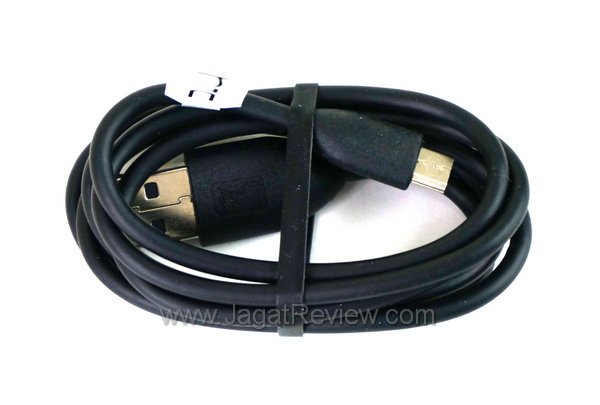 HTC Windows Phone 8x - Kabel USB HTC Windows Phone 8x Kabel USB