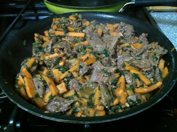 Tips Singkat Memotret Santap Malam Anda Di Restoran Dengan Etis 2 flash 1