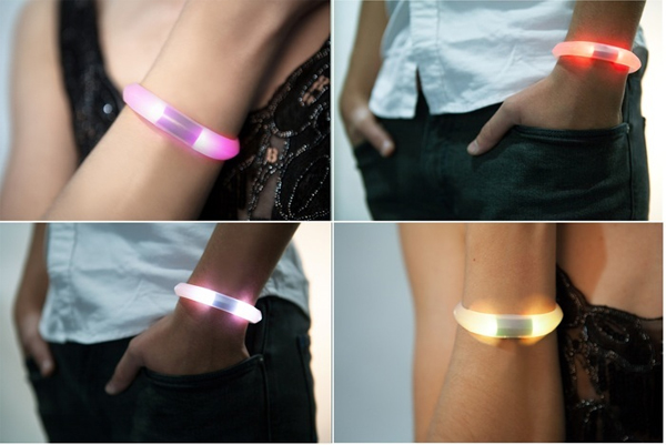 Embrace+, Gelang Pintar yang Dapat Terhubung Pada Smartphone 11 Embrace+