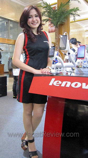 MegaBazar BoothBabes Lenovo 2