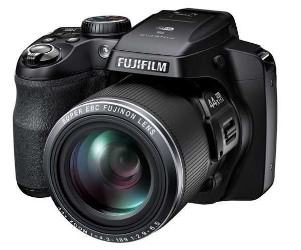 Fujifilm Memperkenalkan Kamera Superzoom Terbaru, Lengkap dengan Fitur WiFi 13 S8400W front