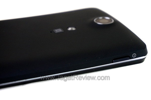 Sony XperiaTX - Sisi Kiri Sony XperiaTX Sisi Kiri