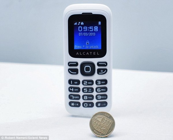 Alcatel Meluncurkan Ponsel Mungil yang Murah 2 article 2289540 187F5852000005DC 776 634x514