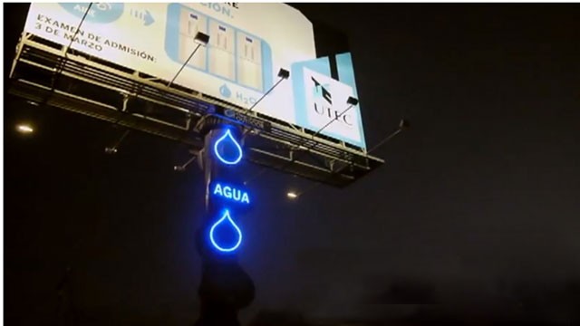 yt billboard water drinking lima peru 130227 wg