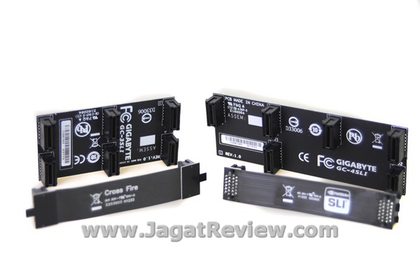 Gigabyte Z77X UP7 Perlengkapan4 MultiGPU Bridge