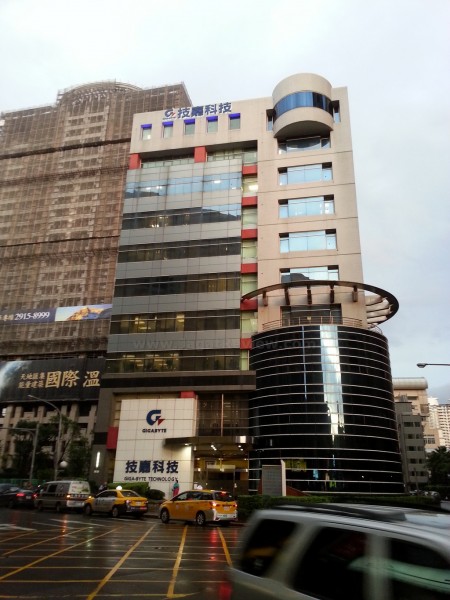 LAB OC GIGABYTE 18 LAB OC GIGABYTE 18