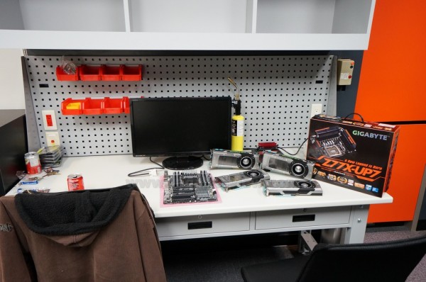 LAB OC GIGABYTE 9 LAB OC GIGABYTE 9