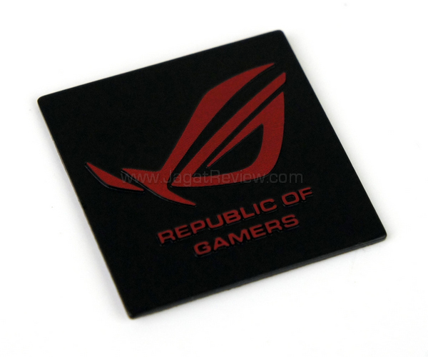 asus matrix hd 7970 platinum sales package 03 asus matrix hd 7970 platinum sales package 03