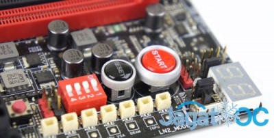 Tombol OnBoard Button dan PCIe x16 Switch