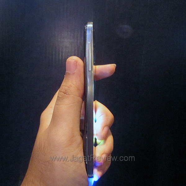 Samsung Galaxy S4 Tipis