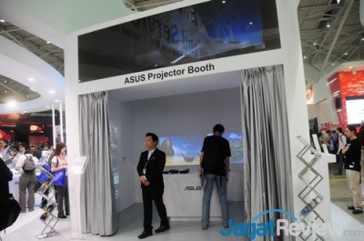 Computex 2013 Booth Raid: ASUS 22 ASUS_DAY2 (500)