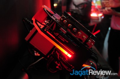 Computex 2013 Booth Raid: ASUS Republic Of Gamer Motherboard 7 ASUS_ROG_BHS_4165