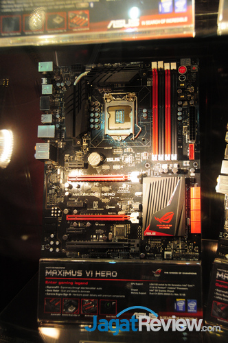 Computex 2013 Booth Raid: ASUS Republic Of Gamer Motherboard 1 ASUS_ROG_BHS_4409