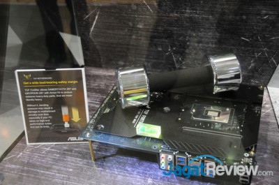 Computex 2013 Booth Raid: ASUS Motherboard TUF Series 5 ASUS_TUF_BHS_3125