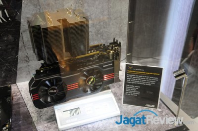 Computex 2013 Booth Raid: ASUS Motherboard TUF Series 4 ASUS_TUF_BHS_3128