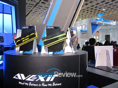 Computex 2013 Booth Raid: Avexir 3 Avexir Booth Raid - Conputex 203 (2)