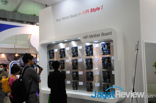Computex 2013 Booth Raid: Biostar 2 BIOSTAR_045