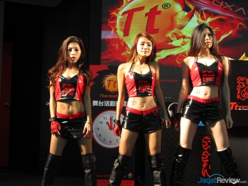 Booth Babes Computex 2013: PART 1 8 Booth Babes Computex 2013 - Jagat Review (3)
