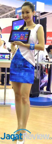 Booth Babes Computex 2013: PART 2 5 Booth Babes Computex Part 2 (13)