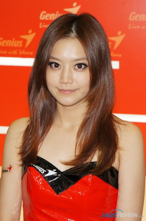 Booth Babes Computex 2013: PART 4 4 Booth Babes - Day 4 (4)