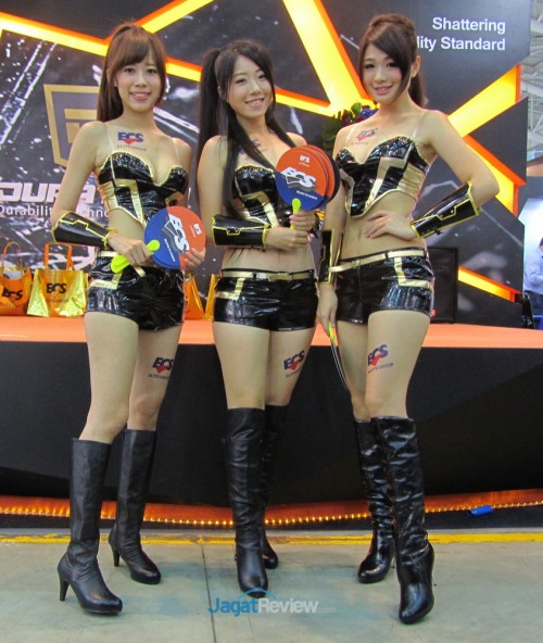 Booth Babes Part 3 (6)