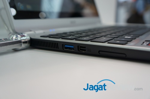 Preview Kinerja AMD APU 'Temash' A6-1450 9 DSC00556s