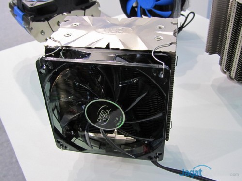 Produk Ice Blade Pro V2.0 ini merupakan salah satu produk terlaris dari Deep Cool.