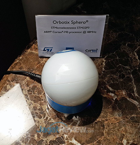 Computex 2013 Room Raid: ARM 11 Orbotix Sphero