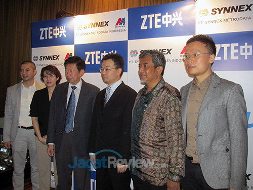 ZTE Jalin Kerjasama untuk Perangkat Network Enterprise 1 Presscon