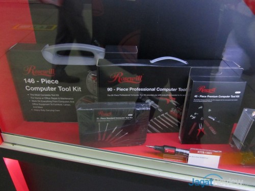 Computex 2013 Booth Raid: Rosewill 12 Rosewill Booth Raid - Computex 2013 (1)