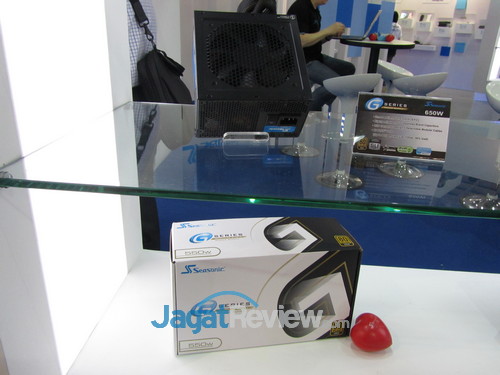 Computex 2013 Booth Raid: Seasonic 3 Seasonic Booth Raid - Computex 2013 (4)