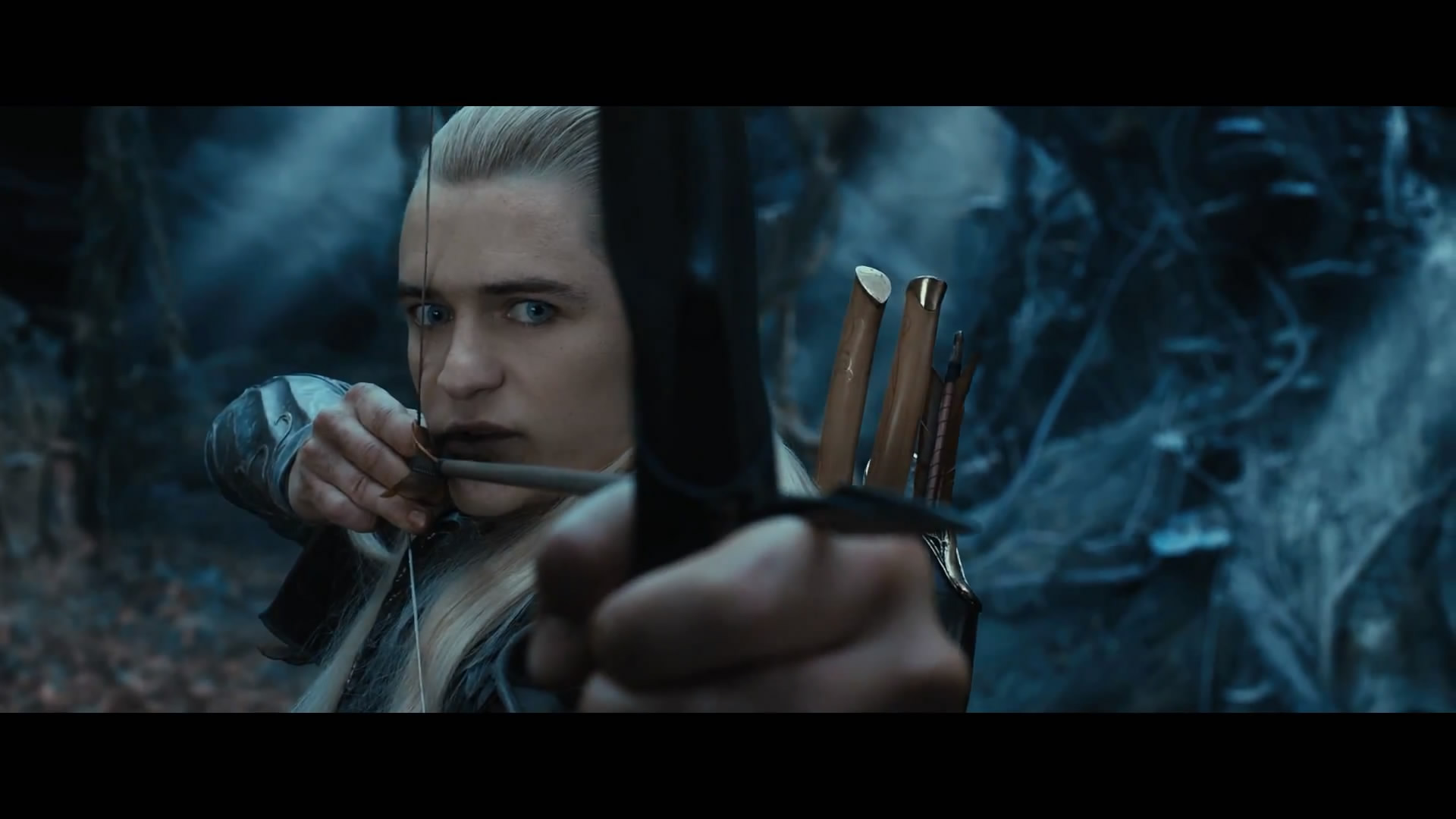 The Hobbit The Desolation of Smaug Official Teaser Trailer HDwww.savevid.com .mp4 snapshot 00.38 2013.06.12 00.26.23